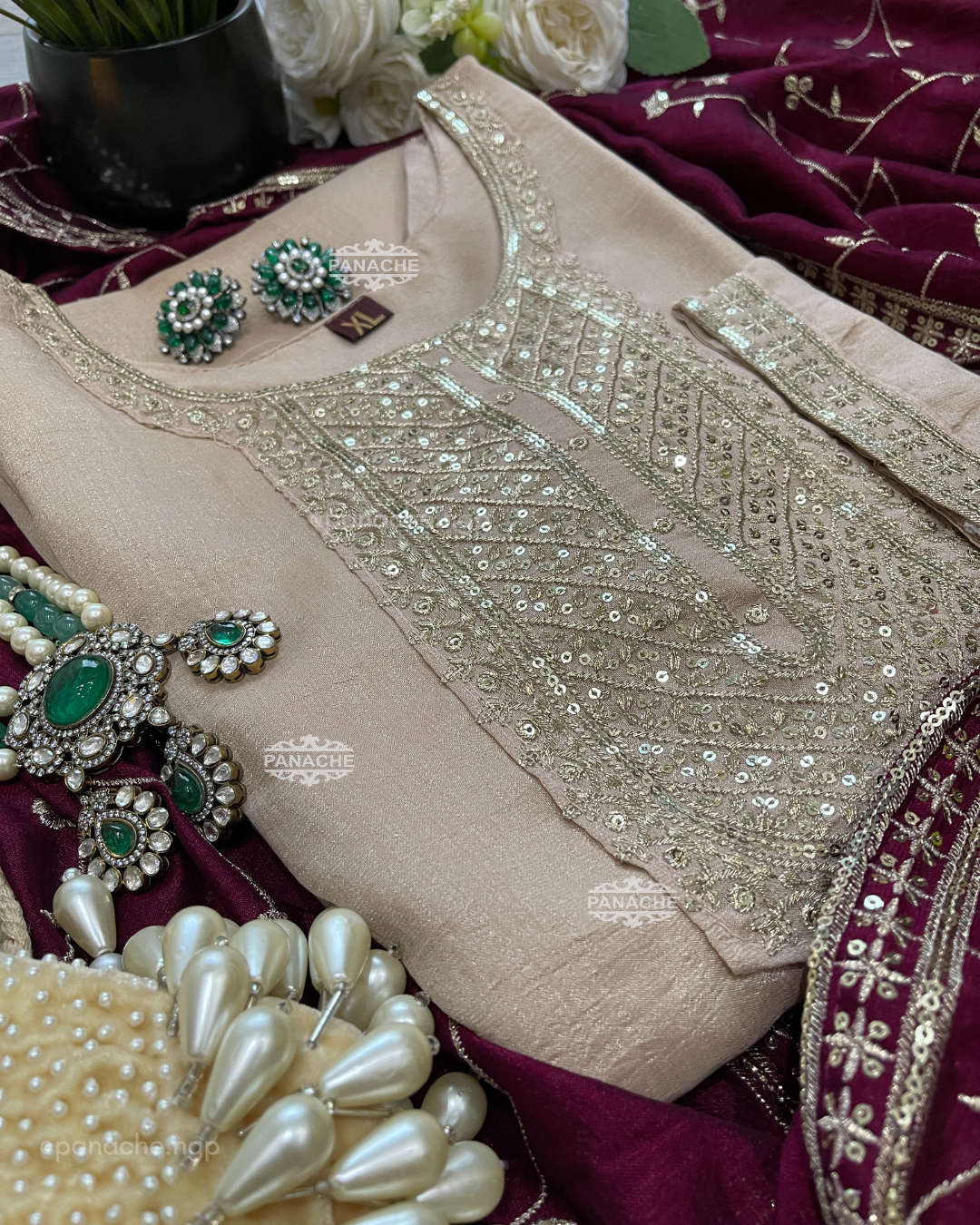 Budget Pastel set in contrast