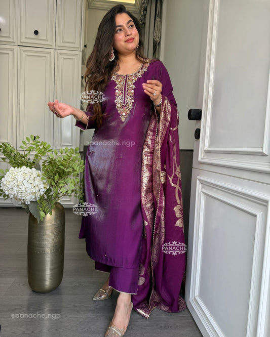 Partywear Banarasi set