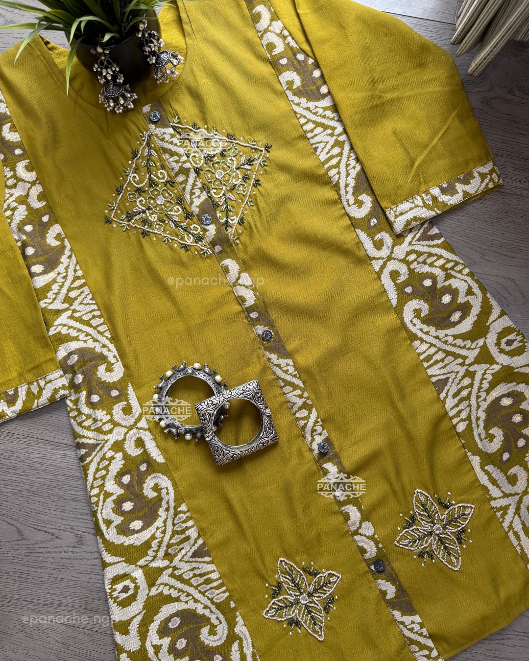 Rakhi ikkat coords
