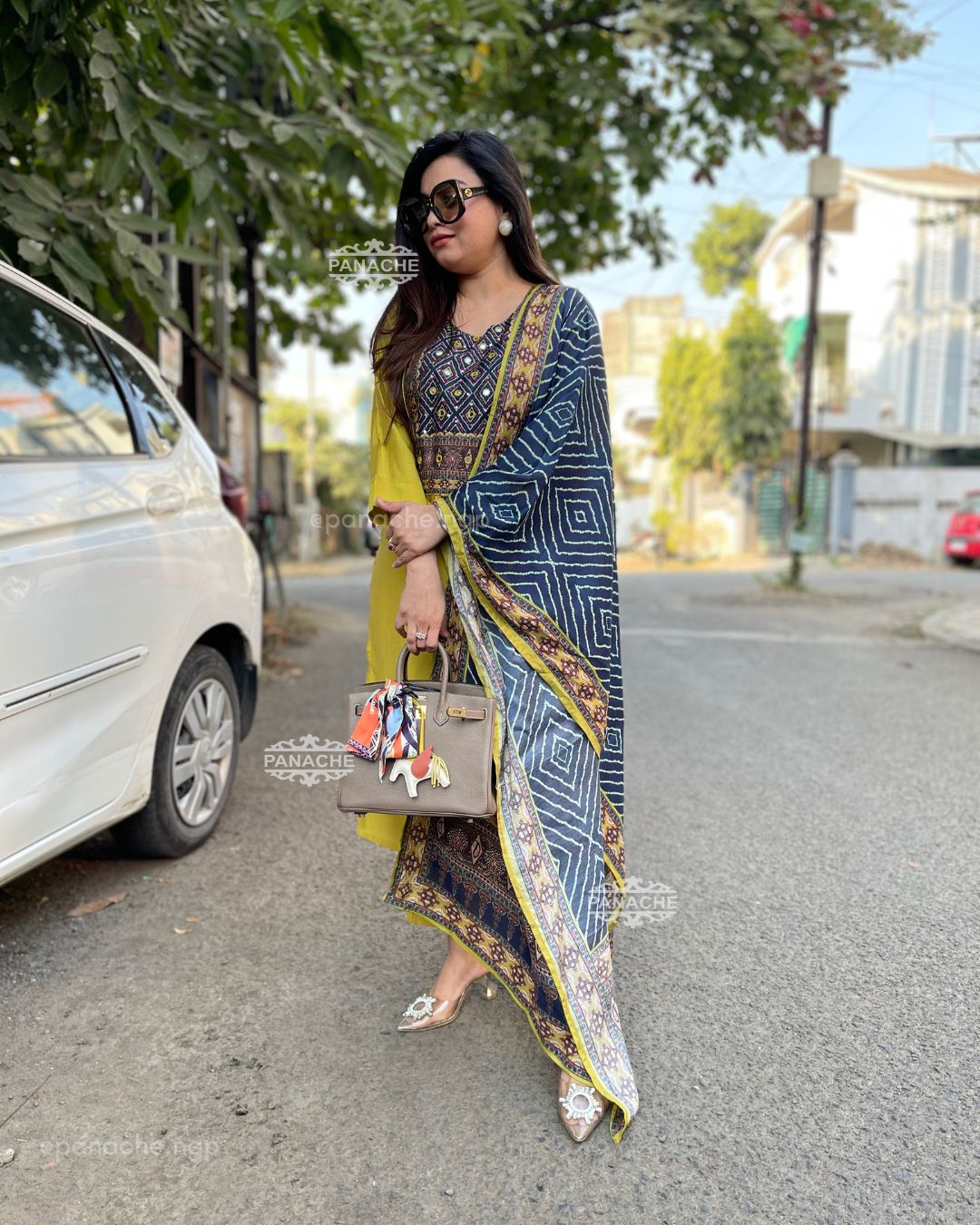 Print on print Semiformal set