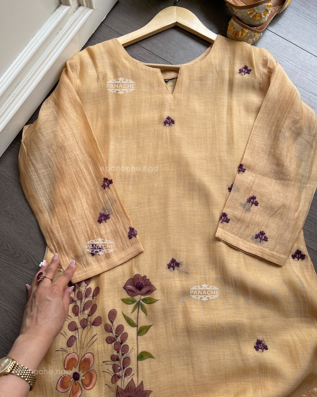 Beige mul hand painted suit set