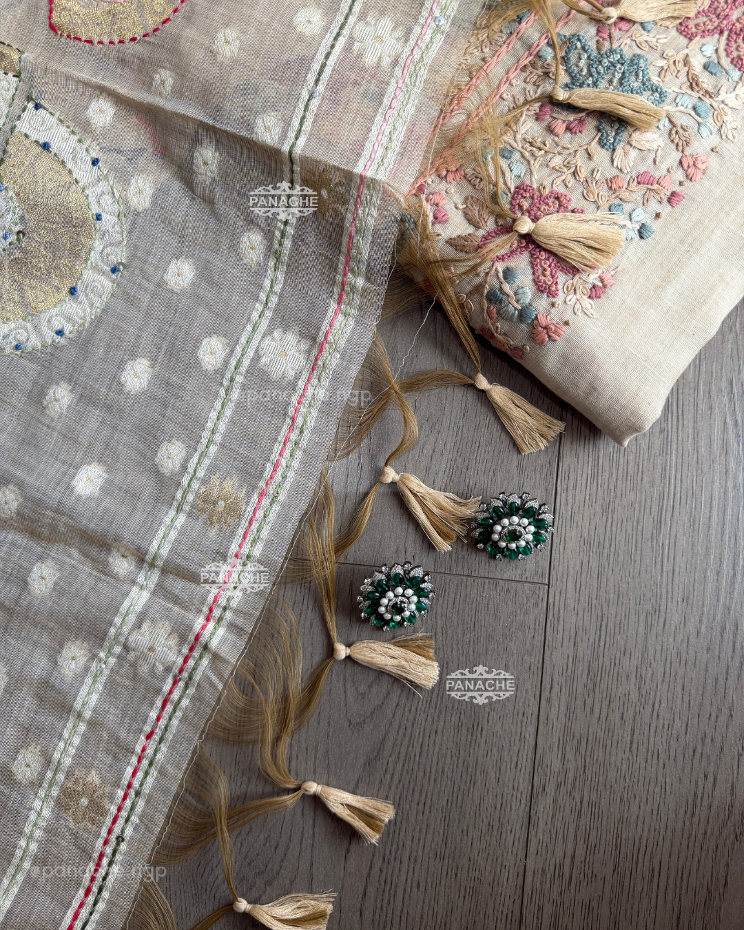 Ivory garden set
