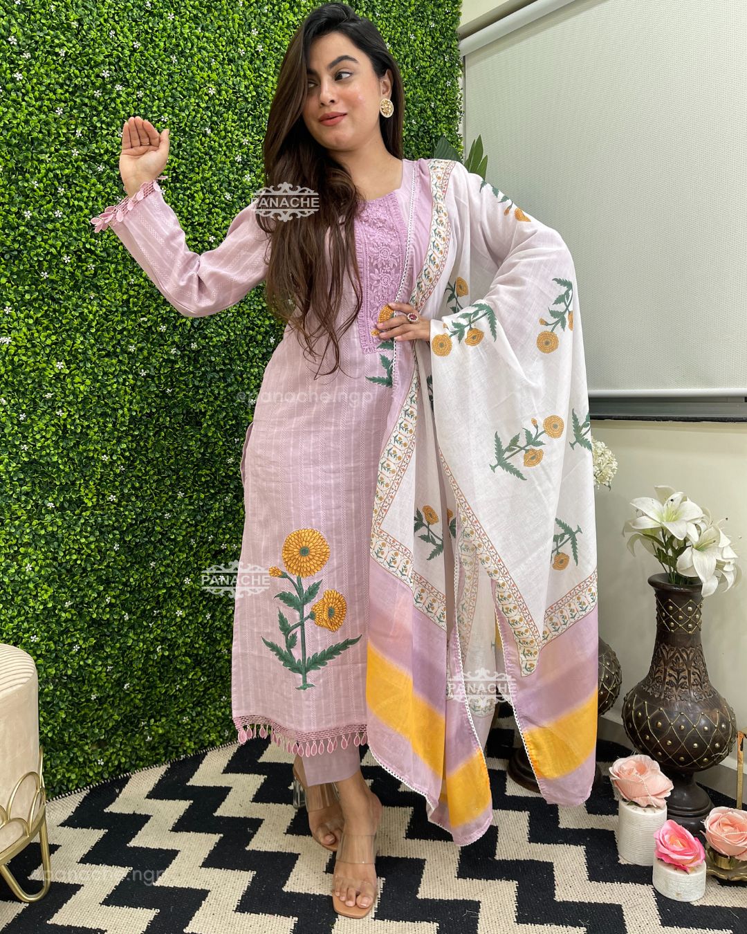 Pastel appliqué budget sets