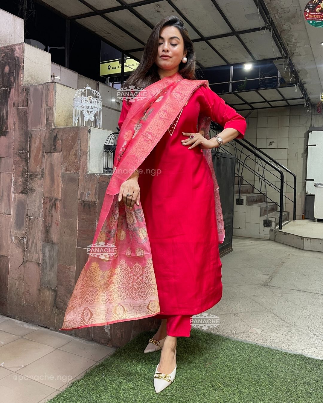 Mirror work festive red!