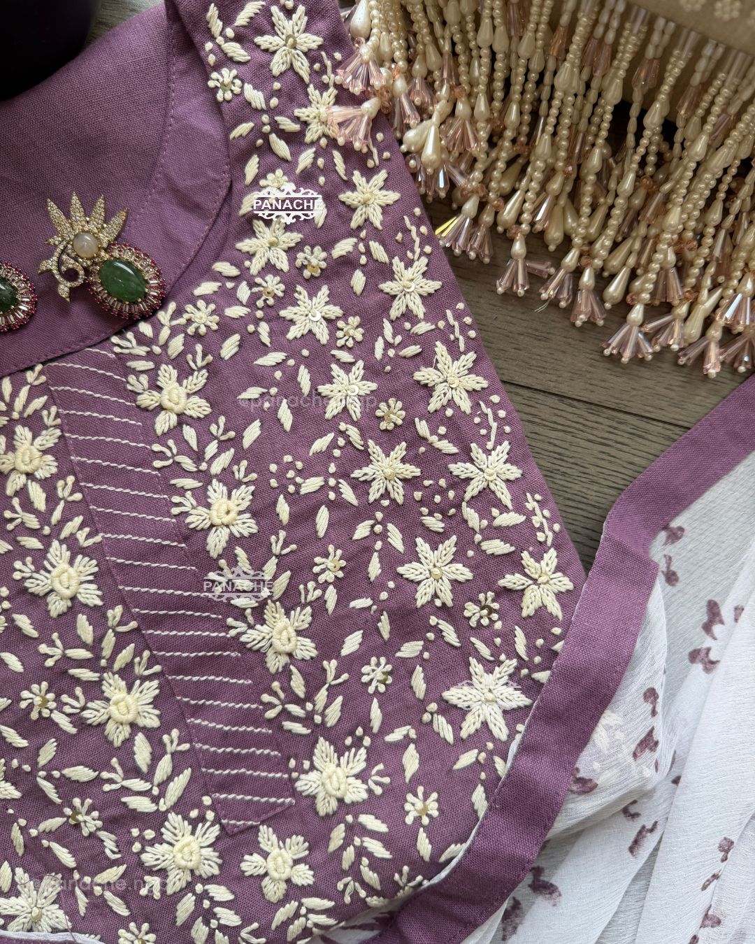 Lilac Lakhnavi set