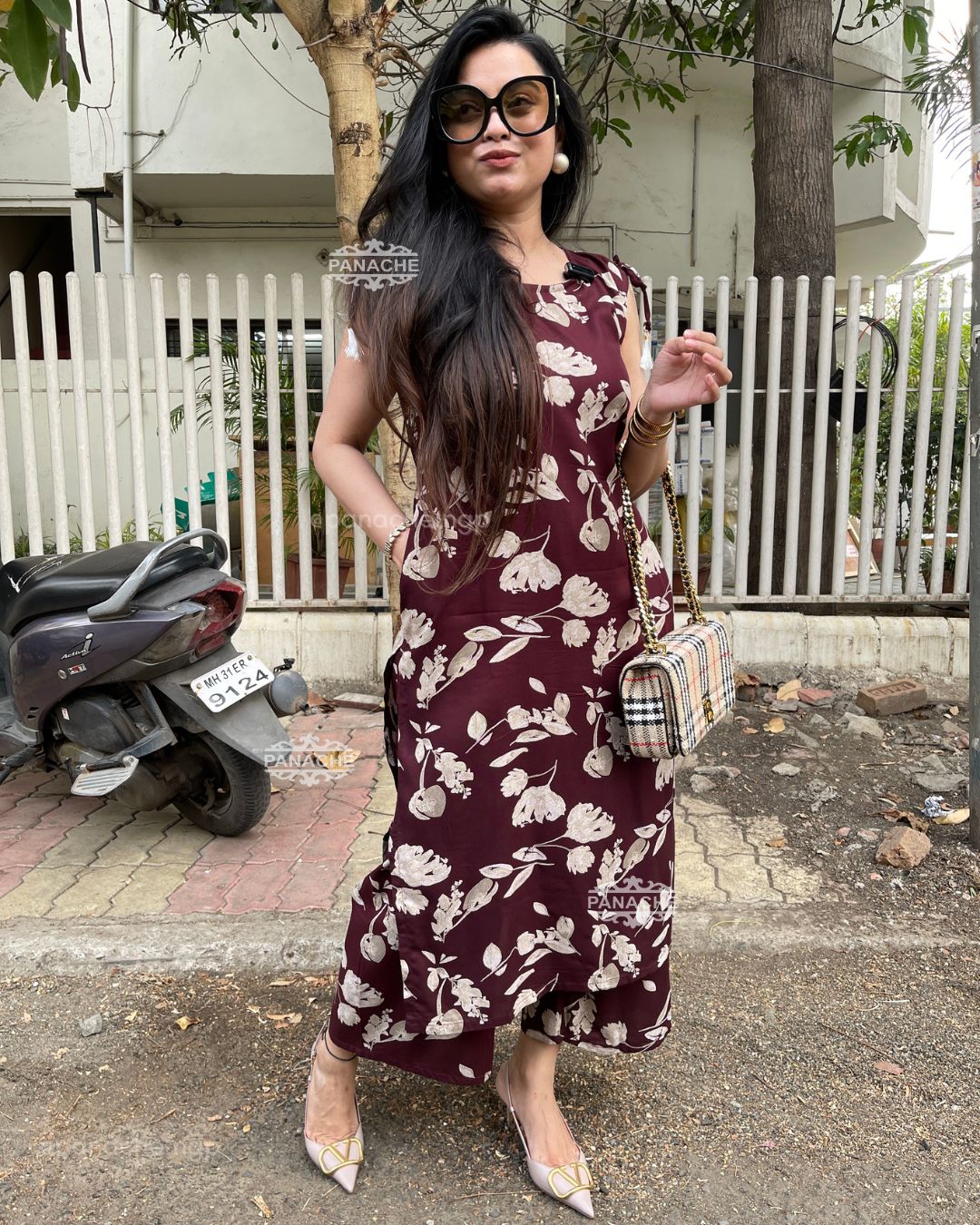 Sleeveless mirror work coord