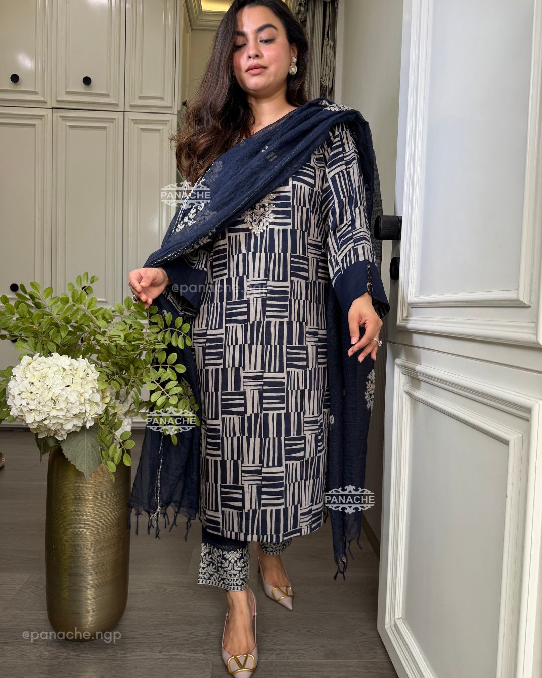 Navy grace suit set
