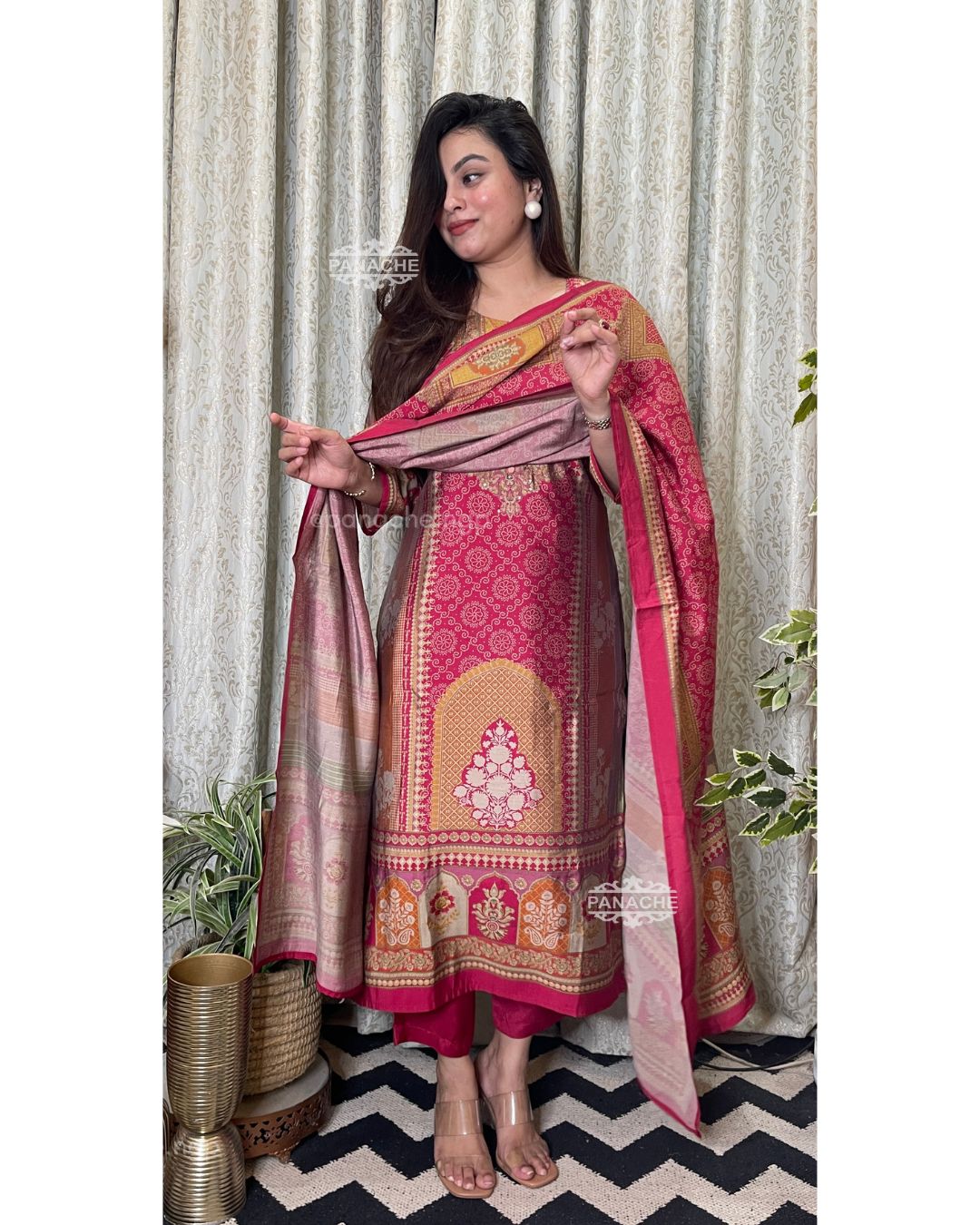 Print on print Semiformal set