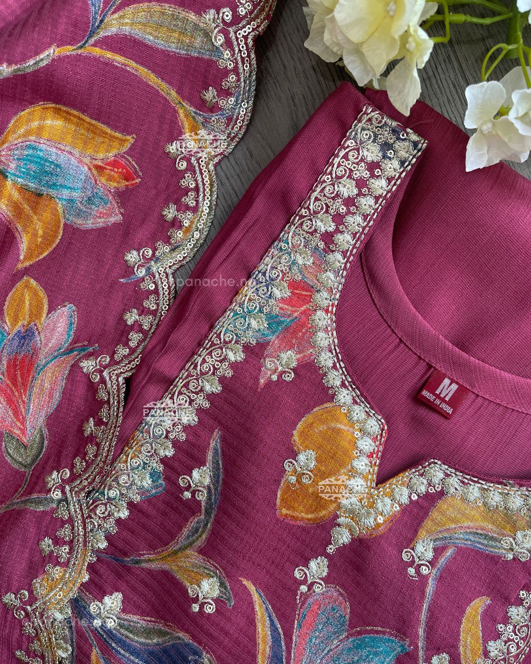 Sleeveless dupatta budget set