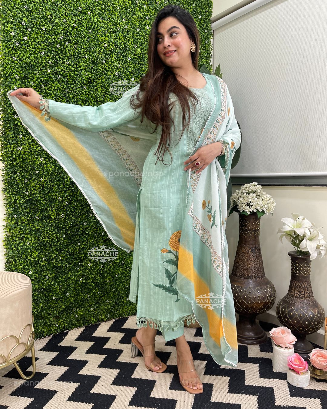 Pastel appliqué budget sets