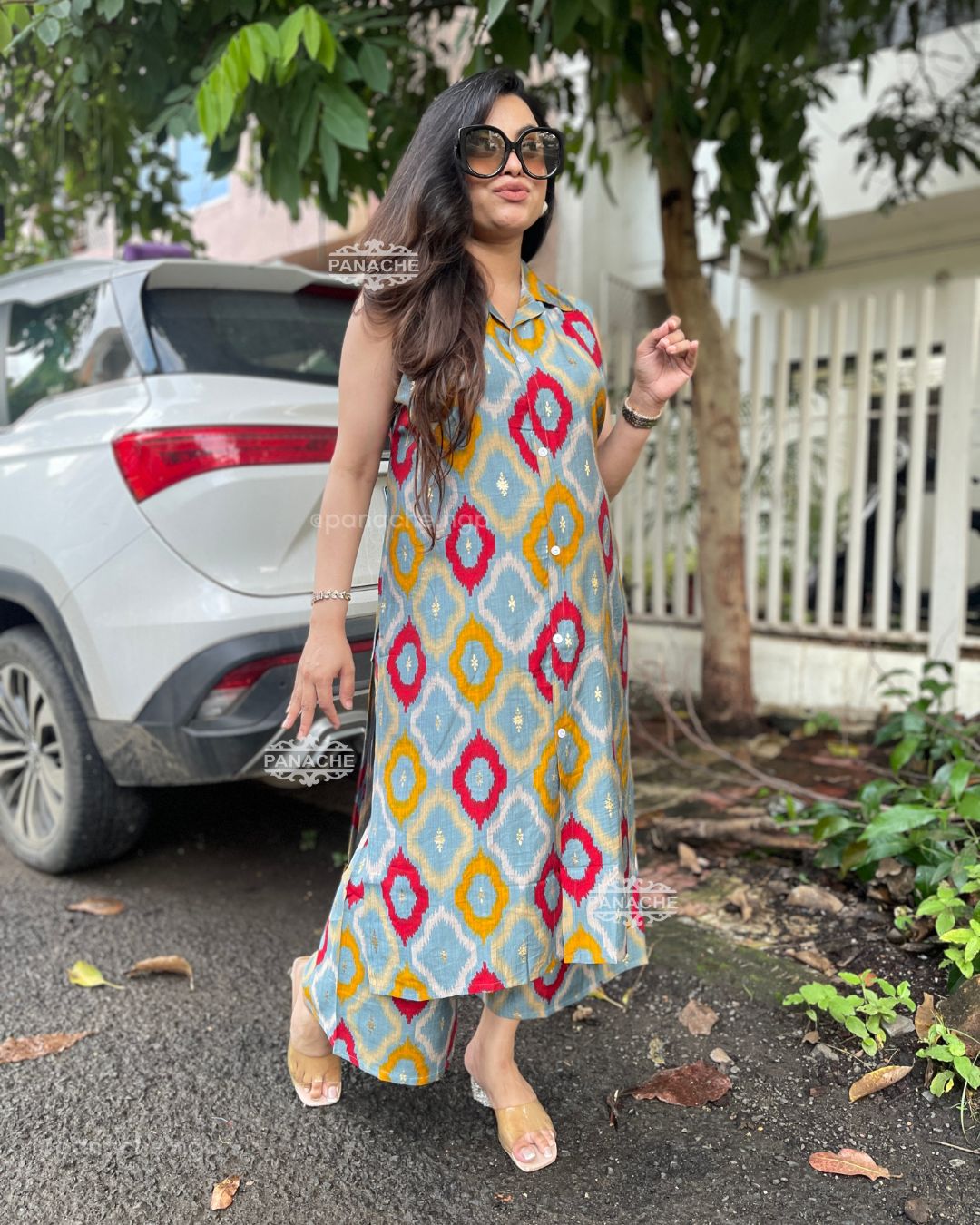 Ikkat sleeveless budget sets