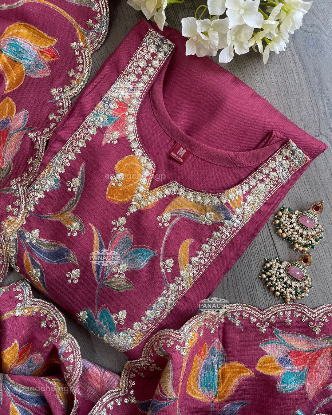 Sleeveless dupatta budget set