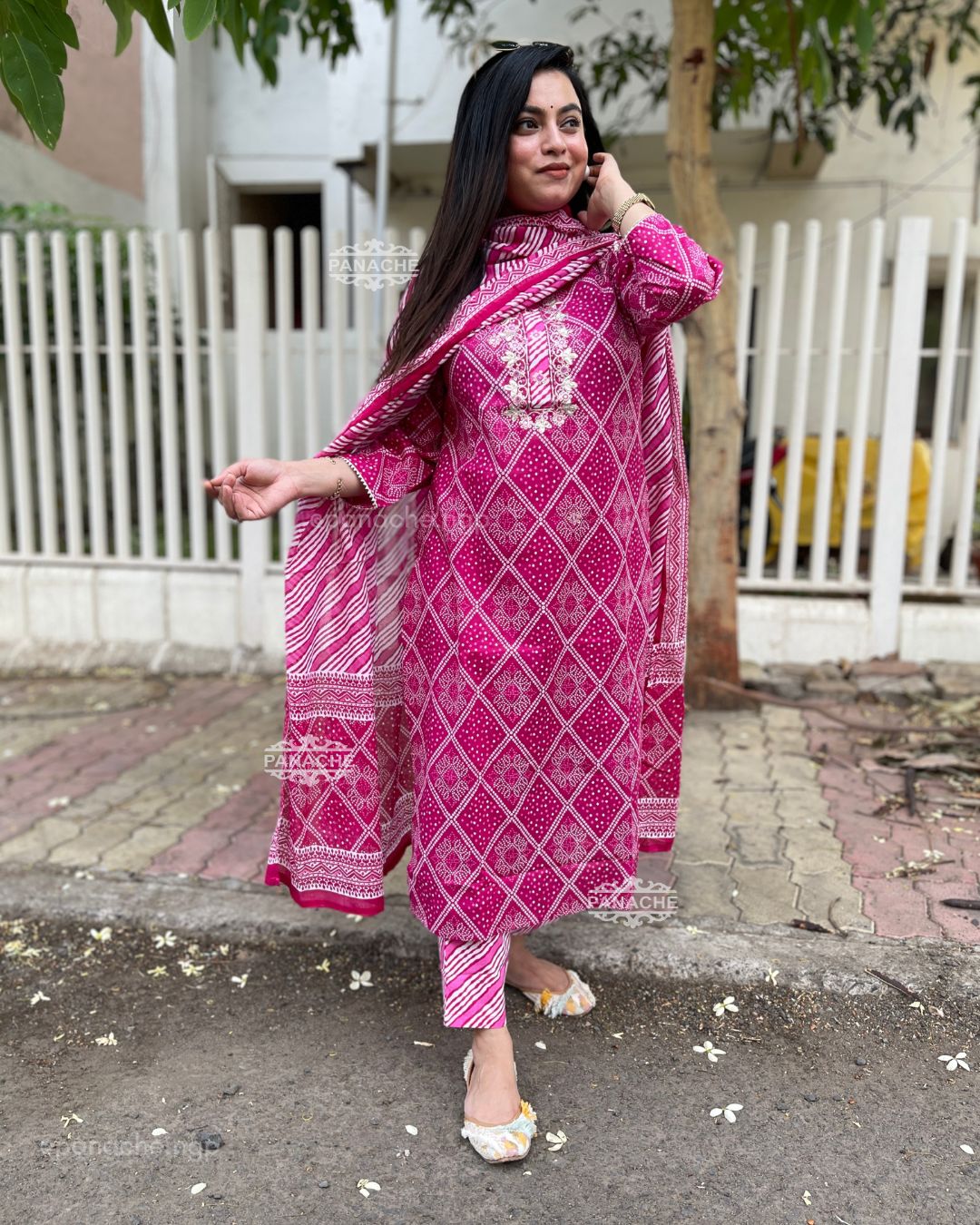 Bandhani leheriyan set