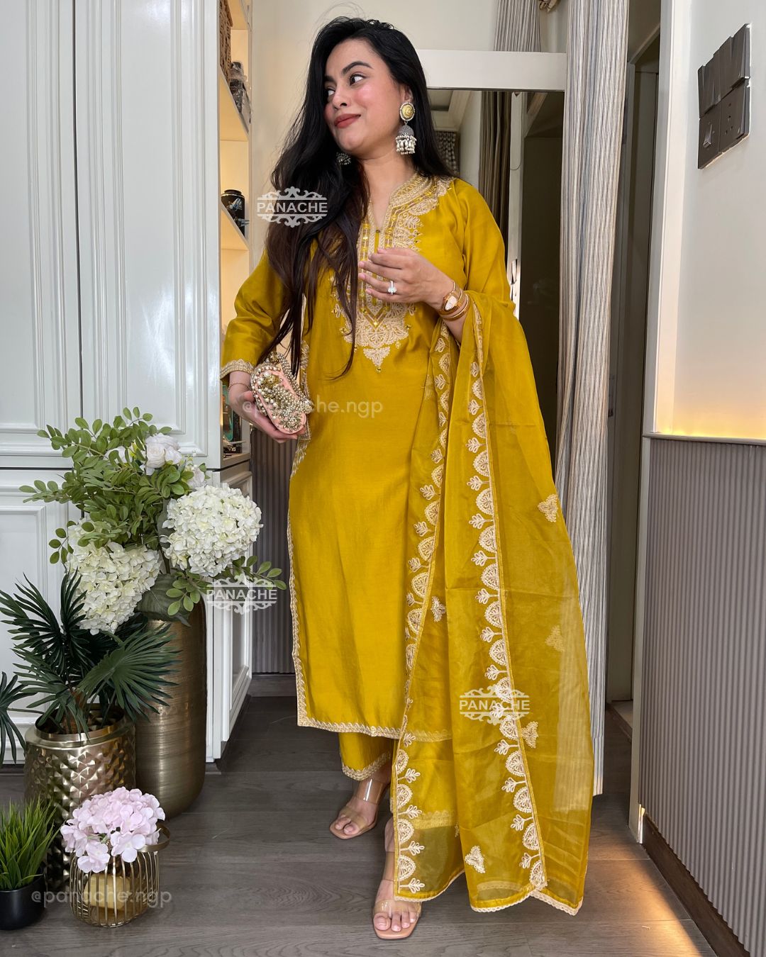 Mirror & thread suit