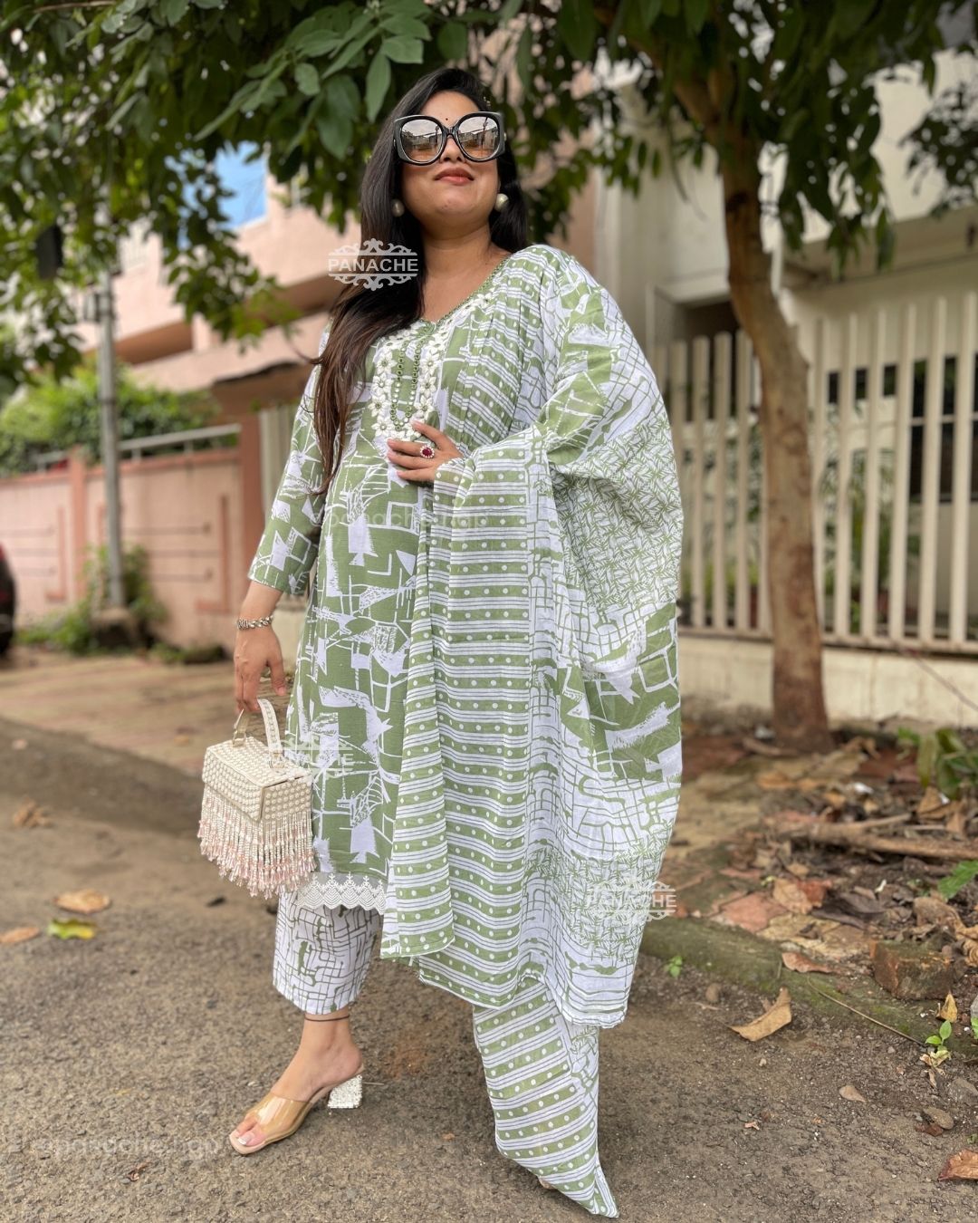 Budget cotton floral set