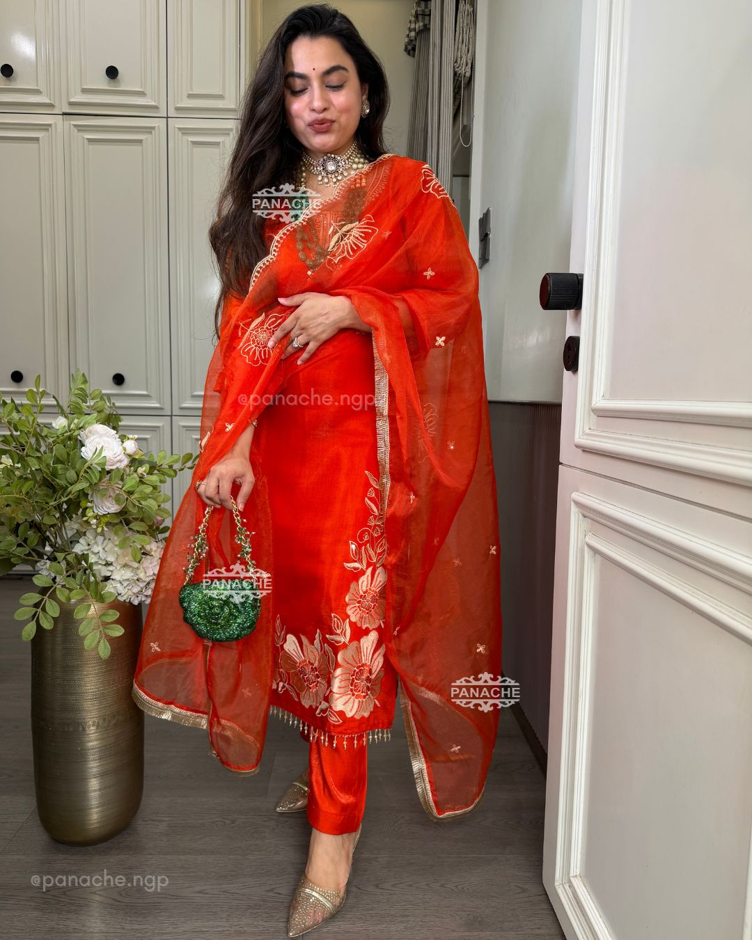 Gulnaar suit set