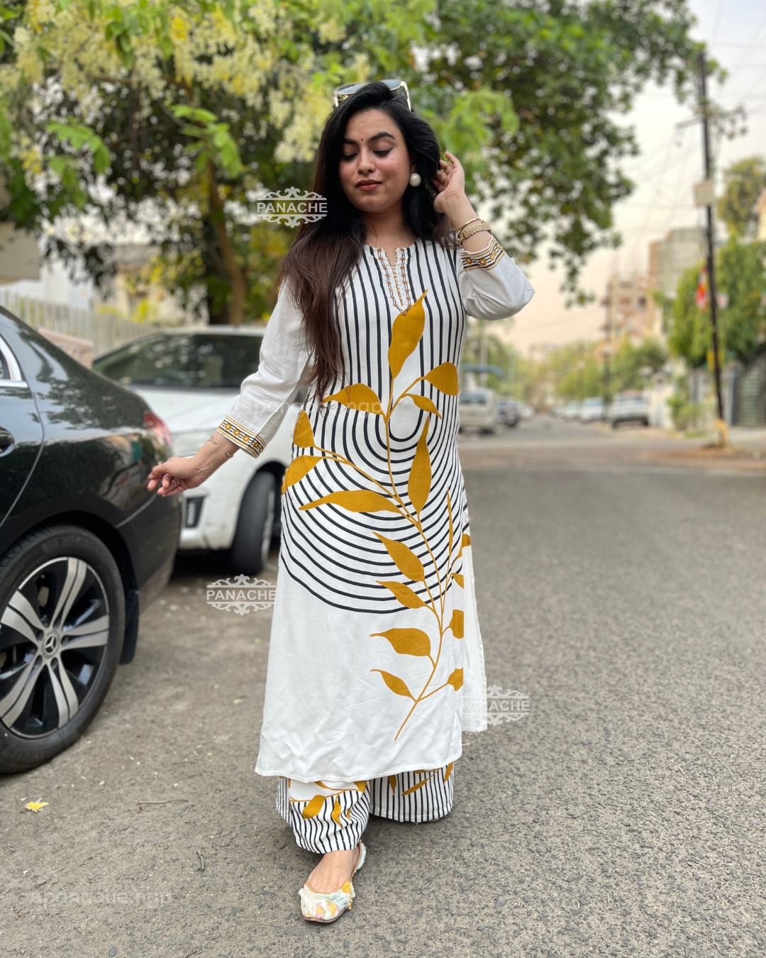 Swan Daily wear budget set