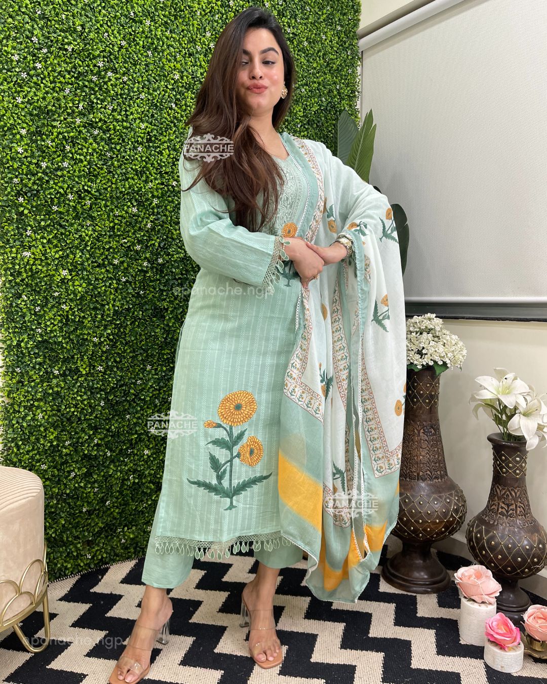 Pastel appliqué budget sets