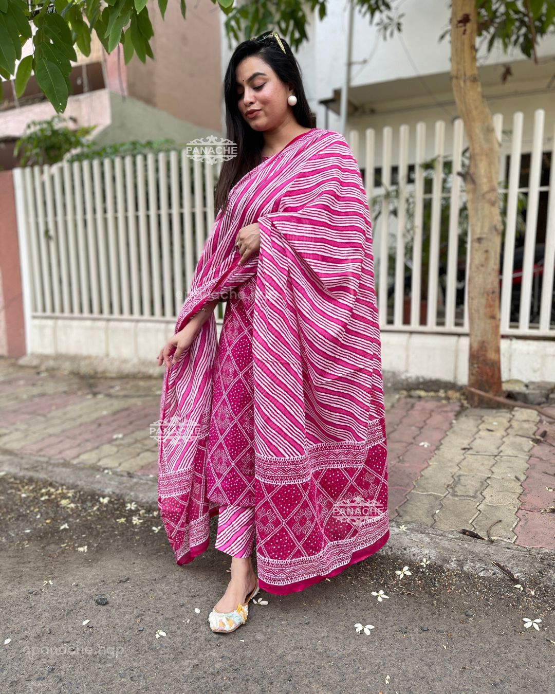 Bandhani leheriyan set