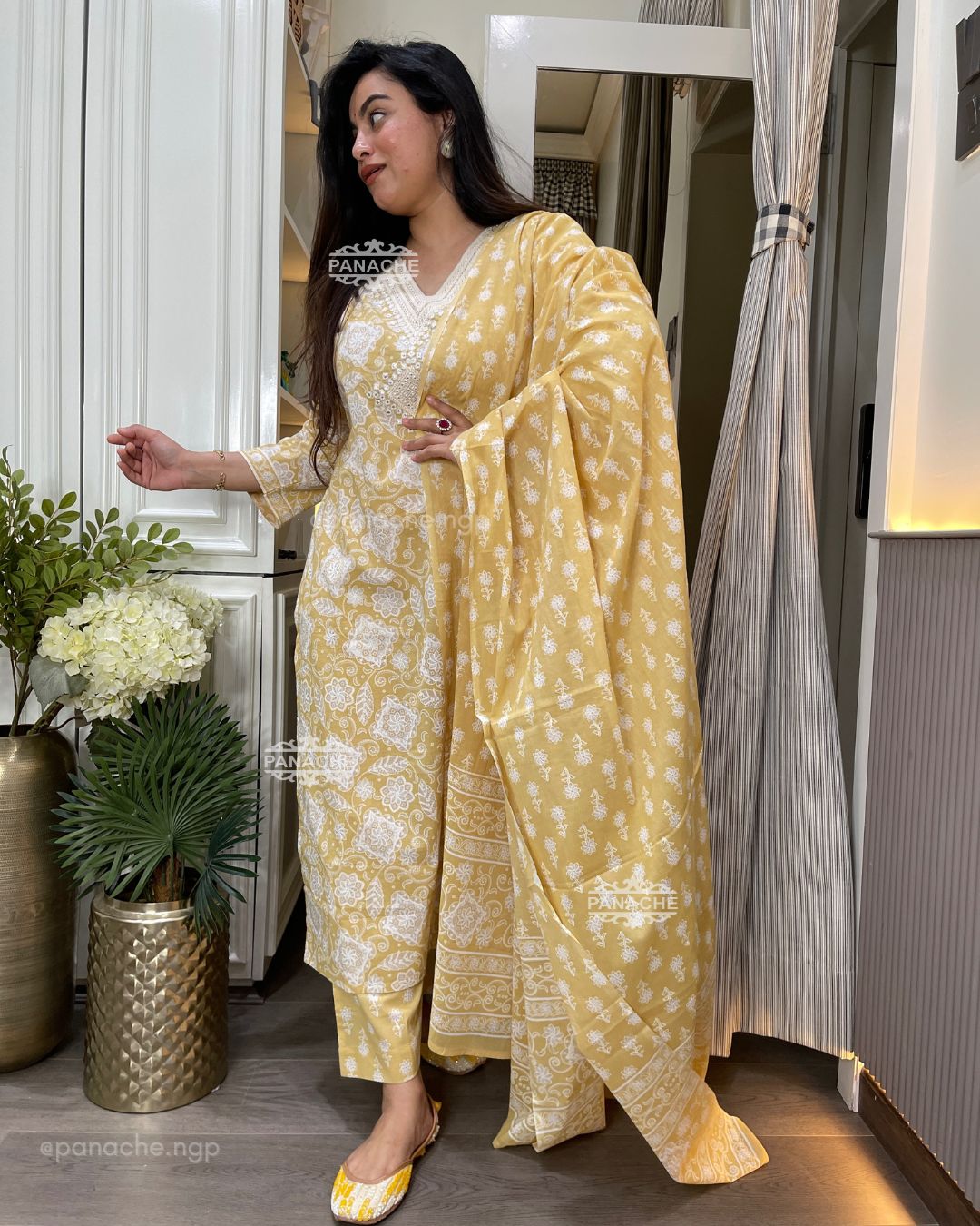 Whirlpool Wednesday suit set