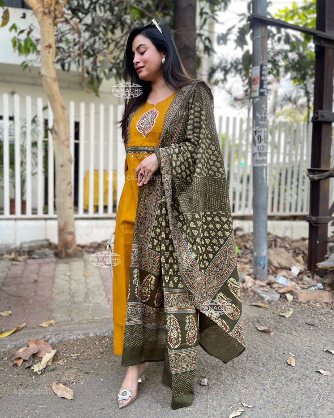 Summer cotton appliqué sets