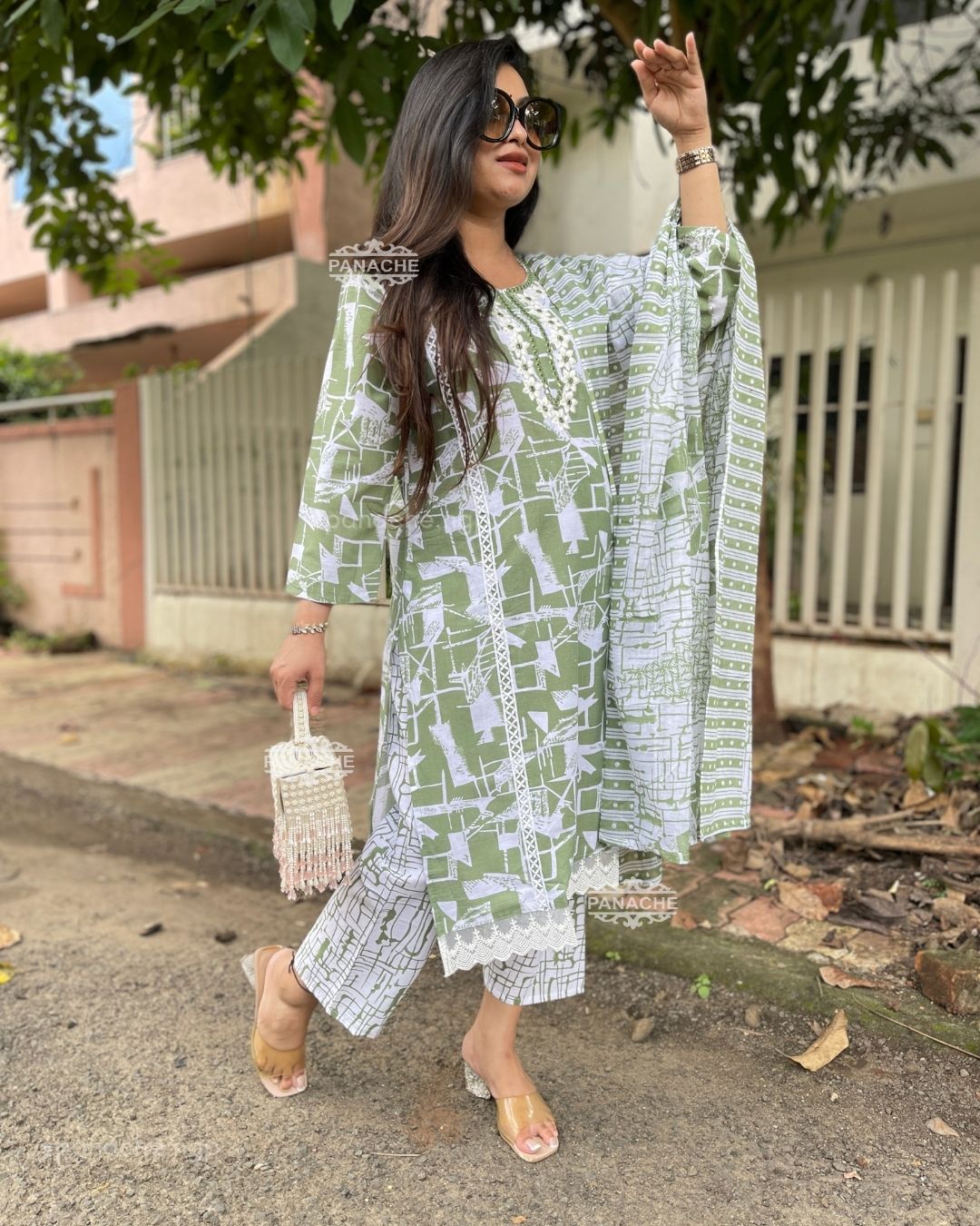 Budget cotton floral set