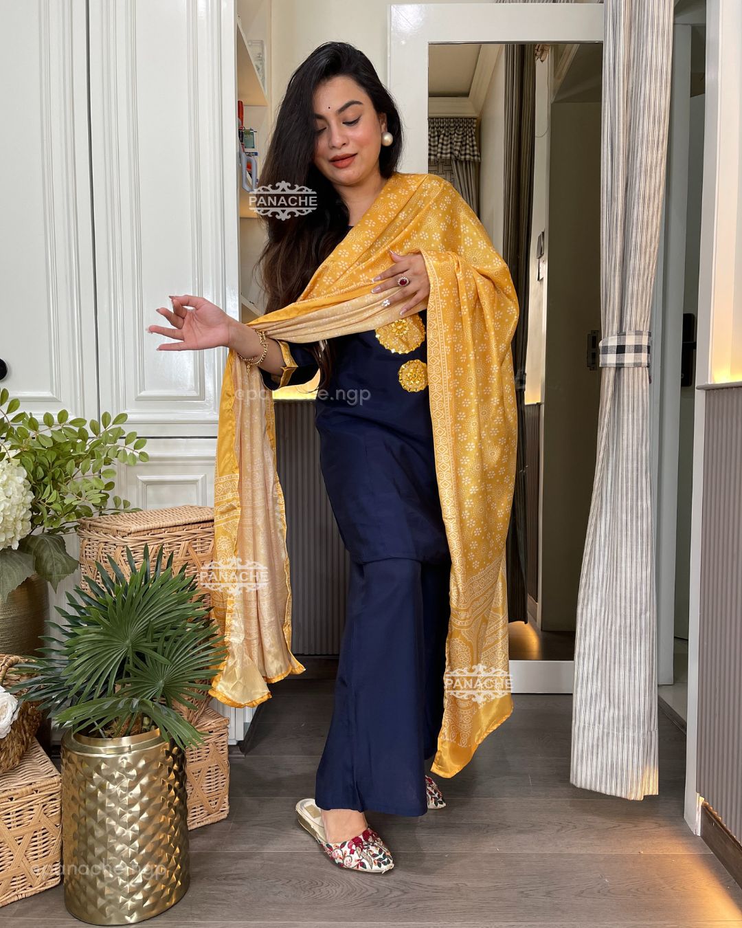 Indigo bright bandhani gajji set