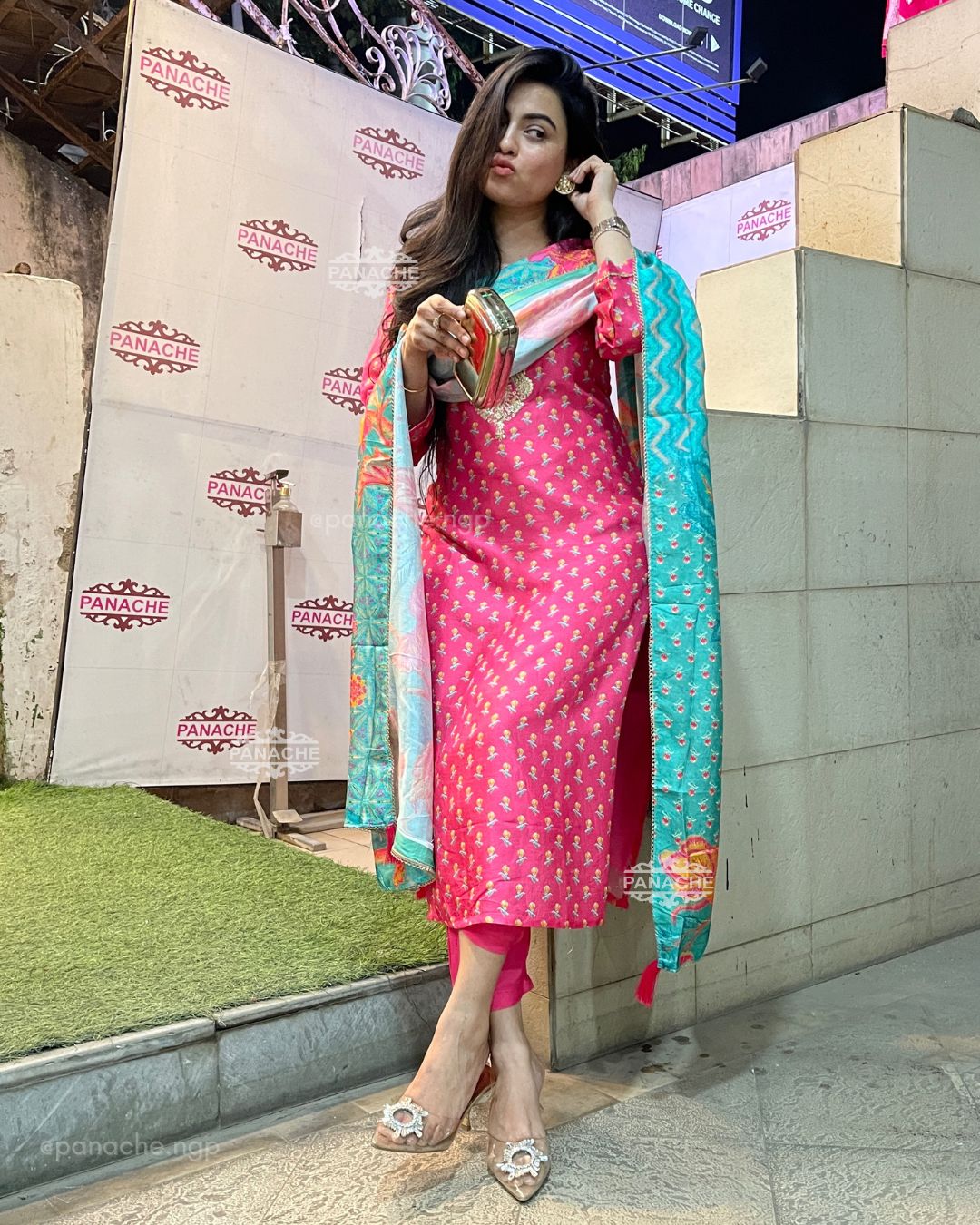 Print on print linen set