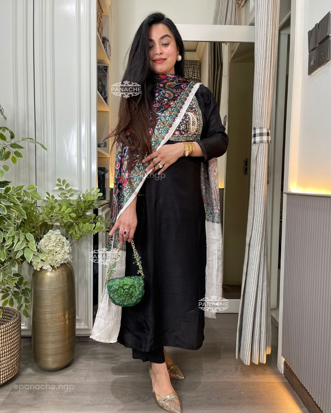Black gajji set