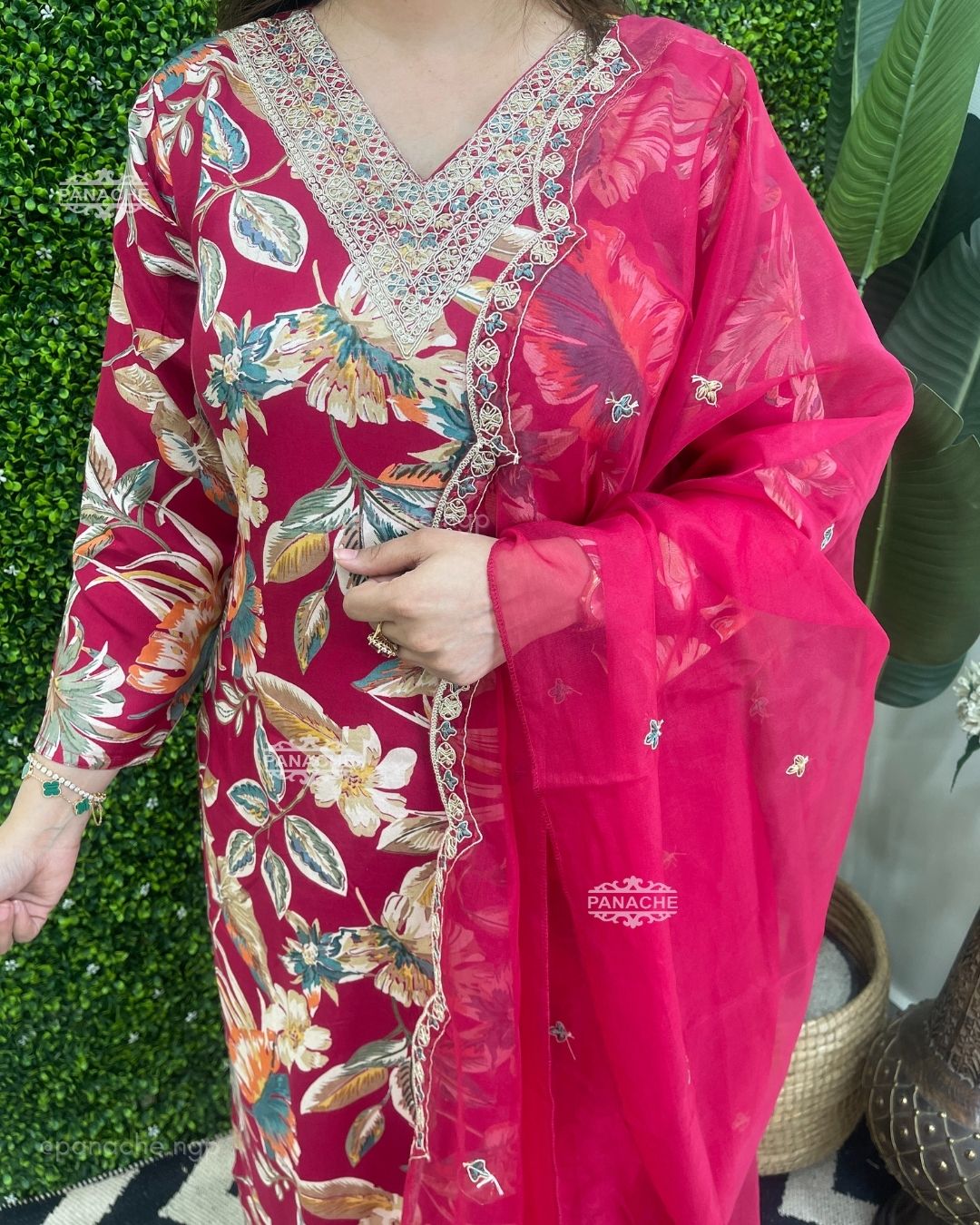 Budget daily wear sets