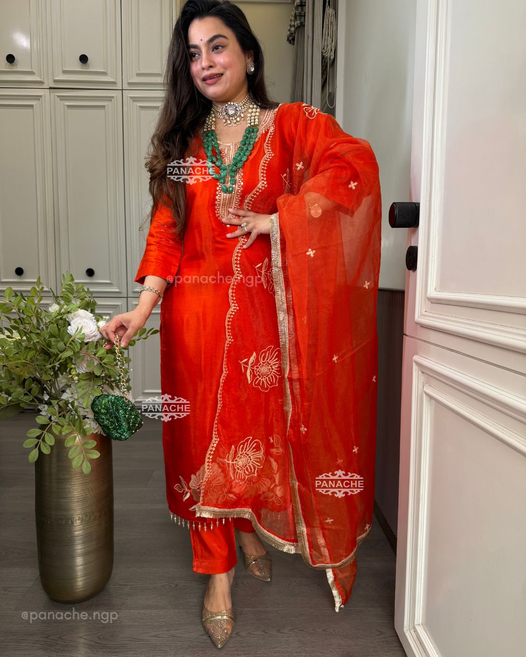 Gulnaar suit set