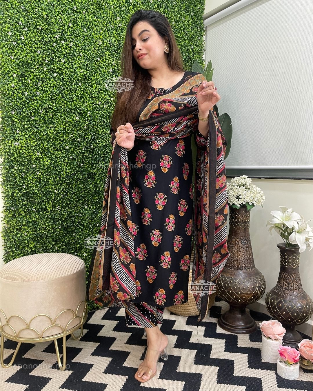 Print on print black budget set