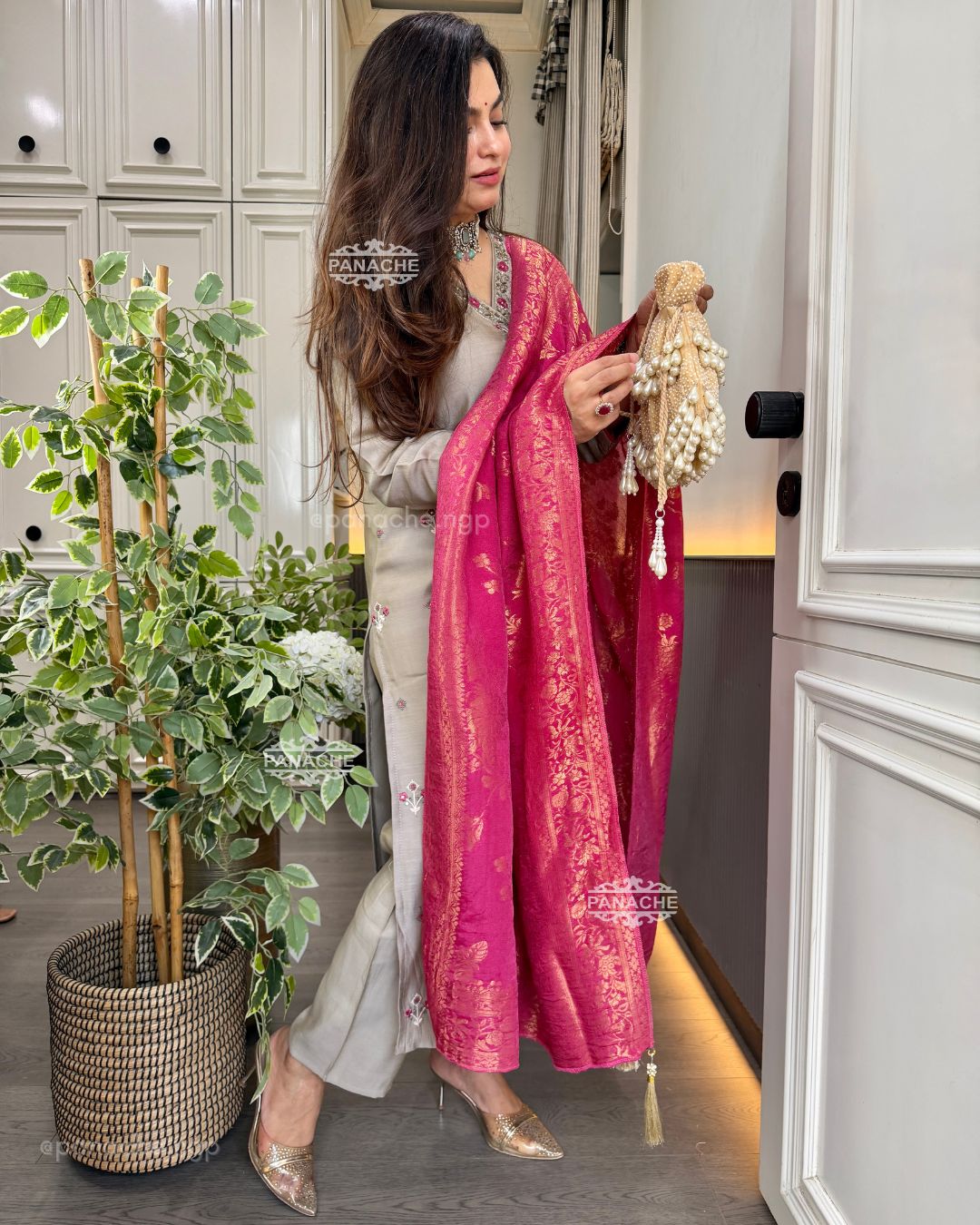 Semiformal grey set