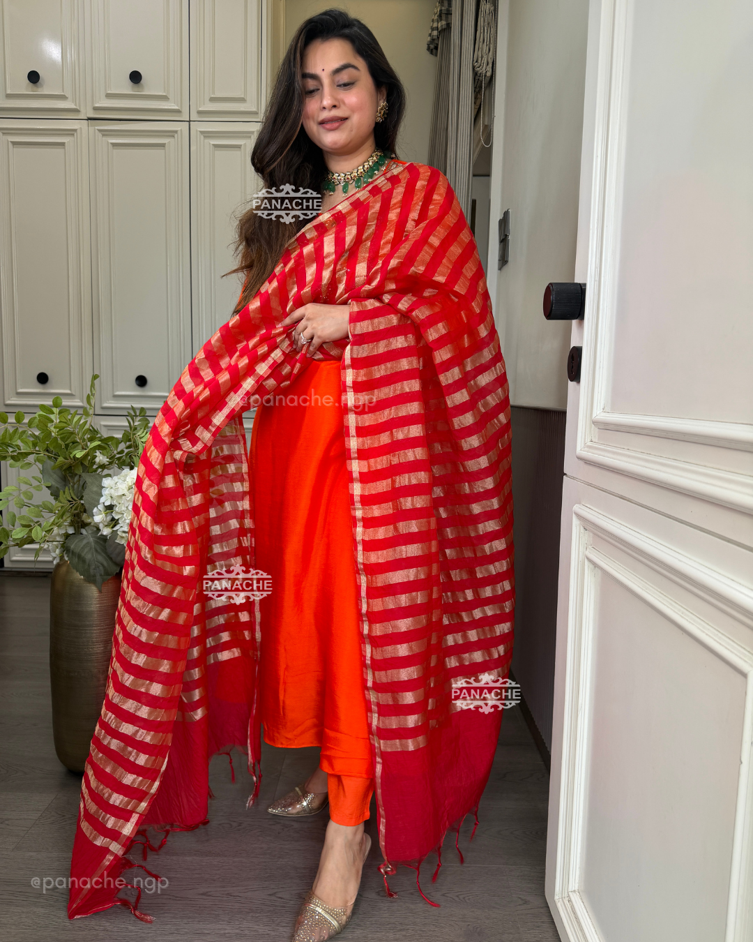 Weaves of orange set