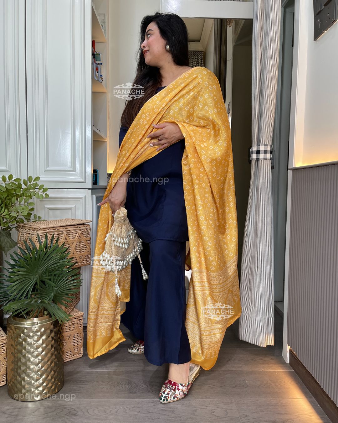 Indigo bright bandhani gajji set