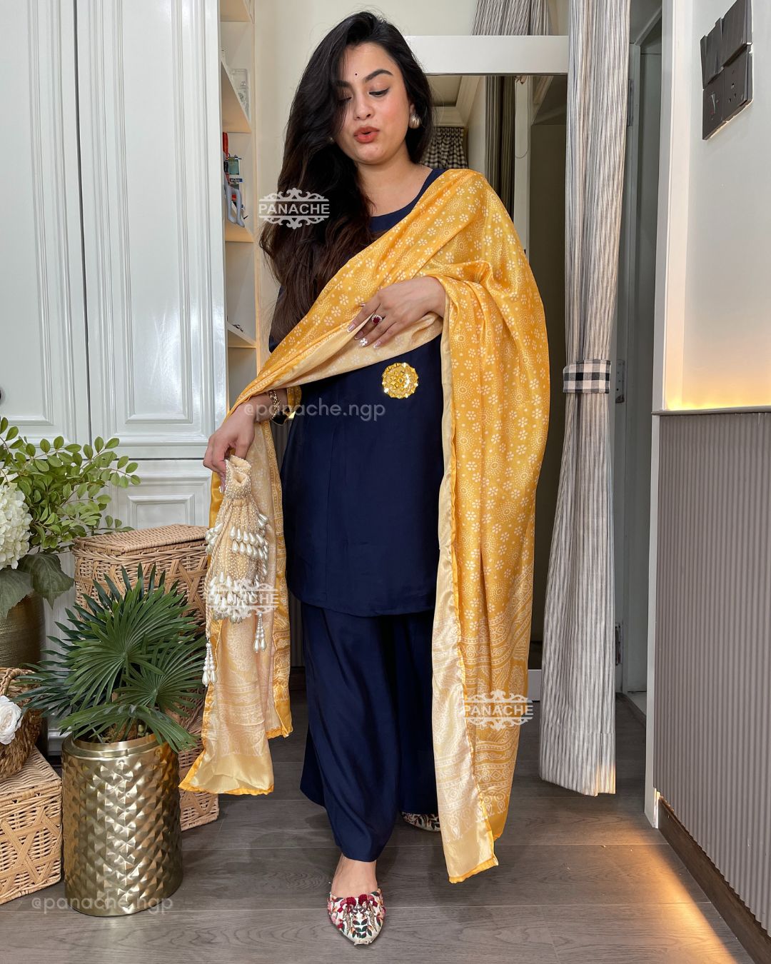 Indigo bright bandhani gajji set