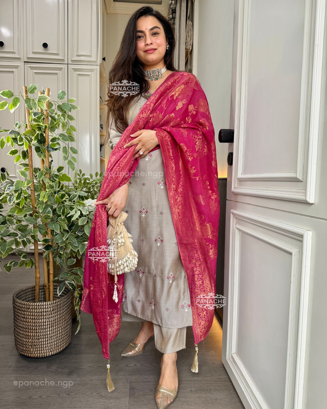 Semiformal grey set
