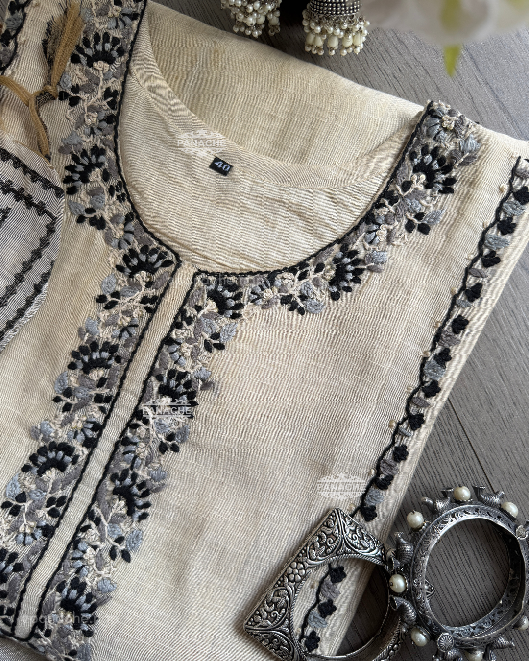 Ivory muse set