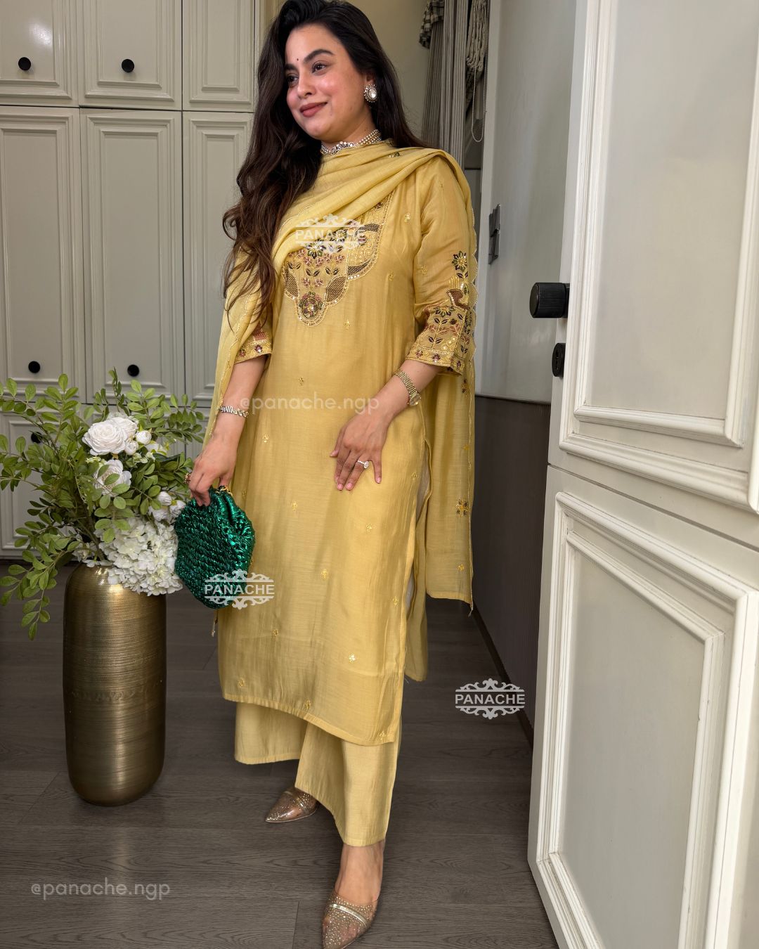 Elara semiformal Plaso suits set