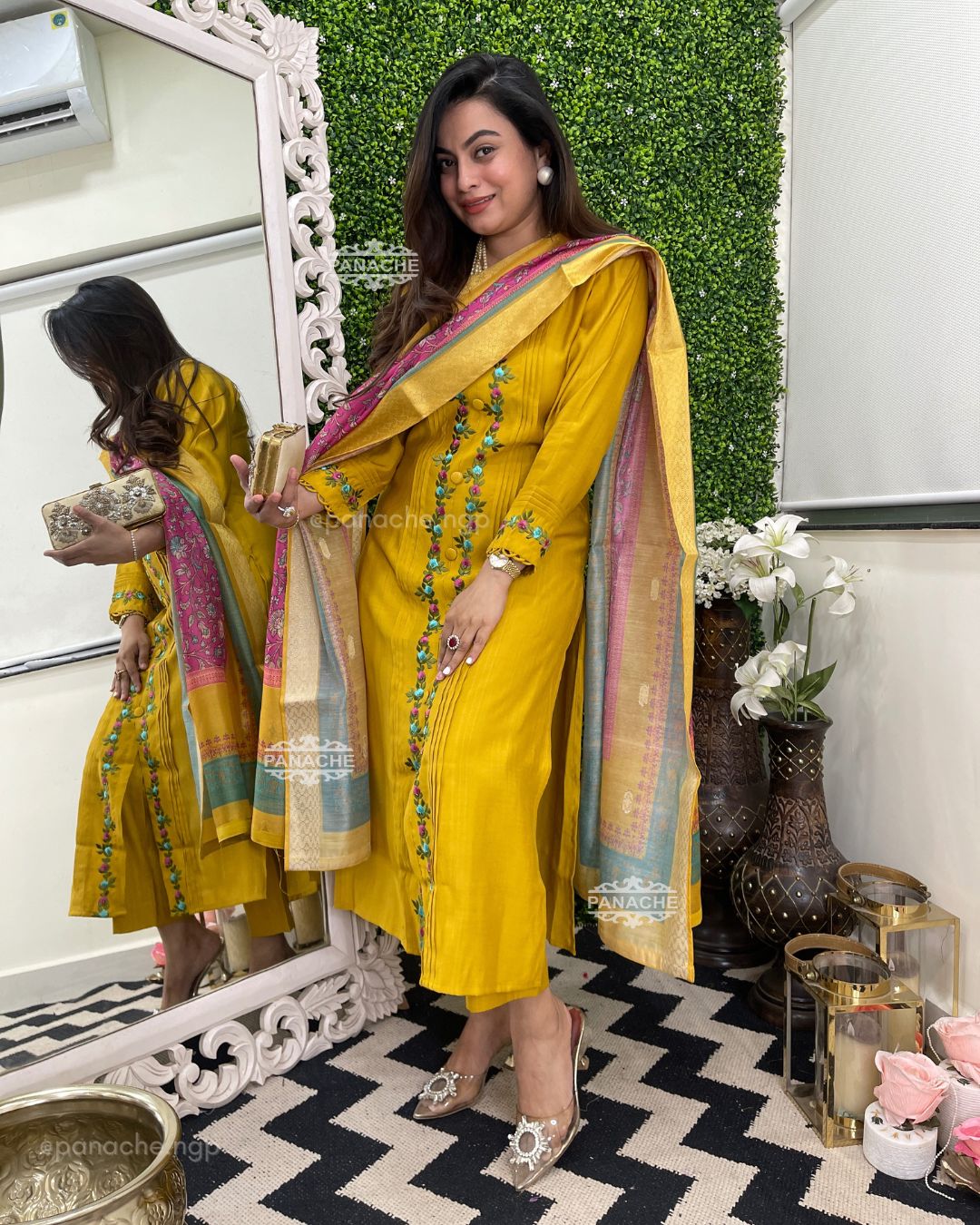 Beauty of floral yellow!