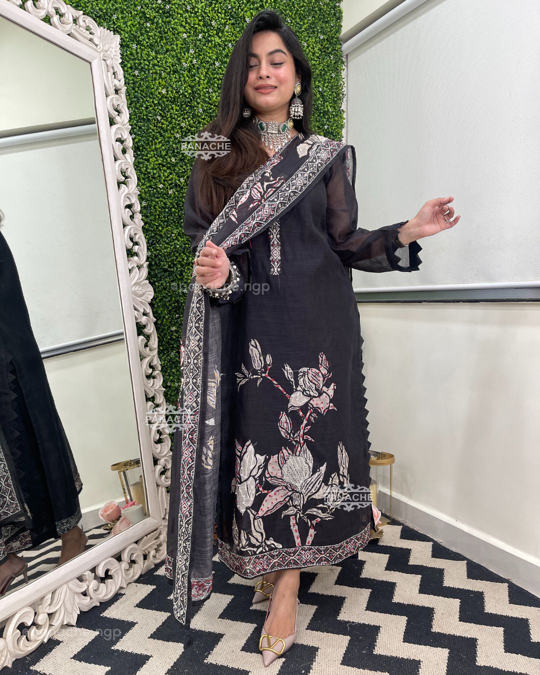 Indira katha suit set