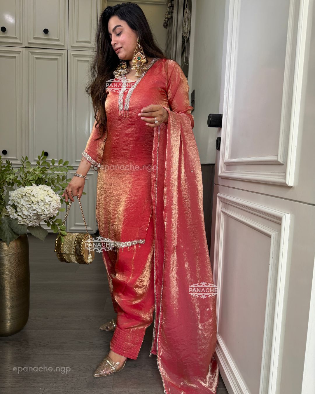 Adaa farshi salwar set