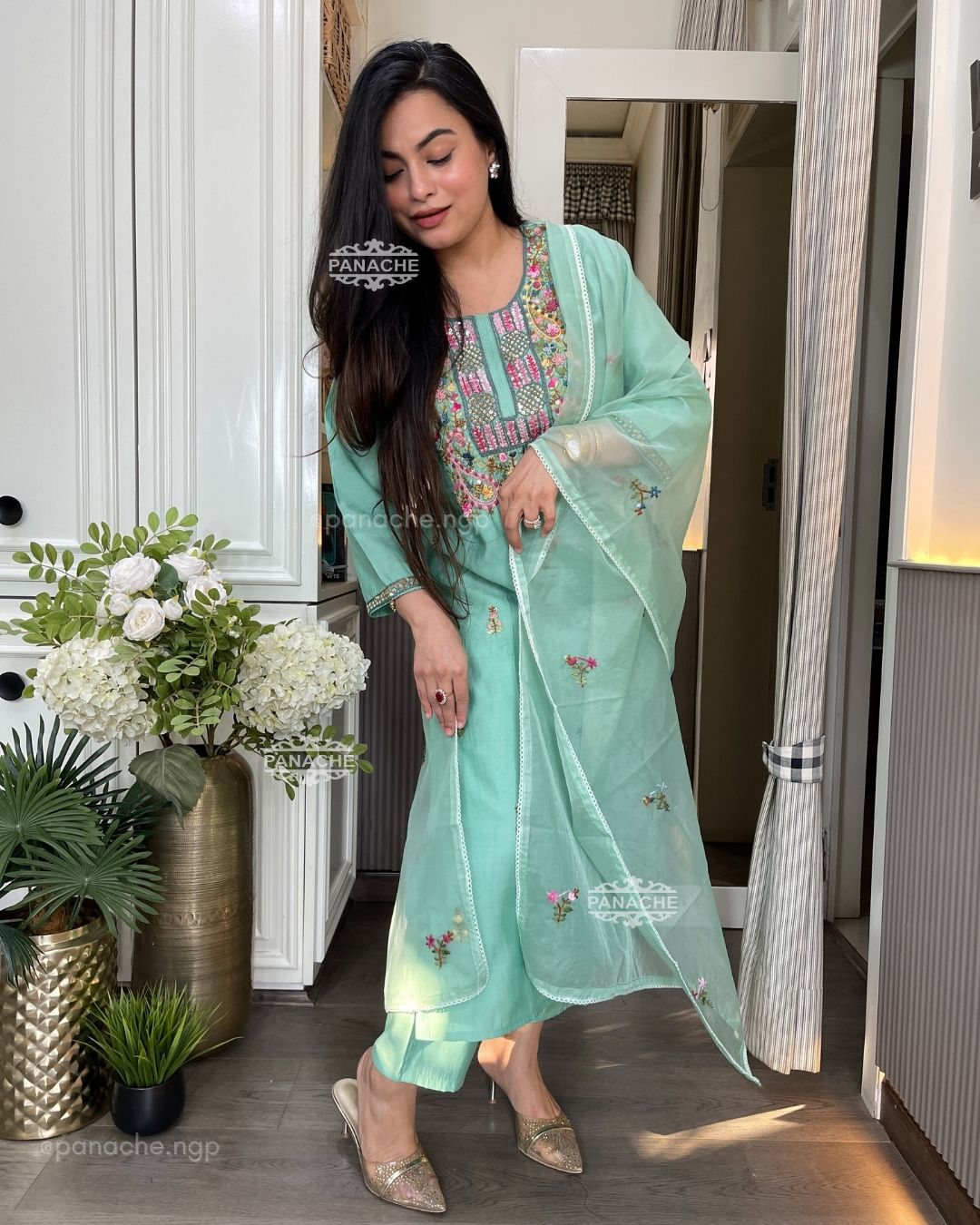 Aura mint frenchknot suit set