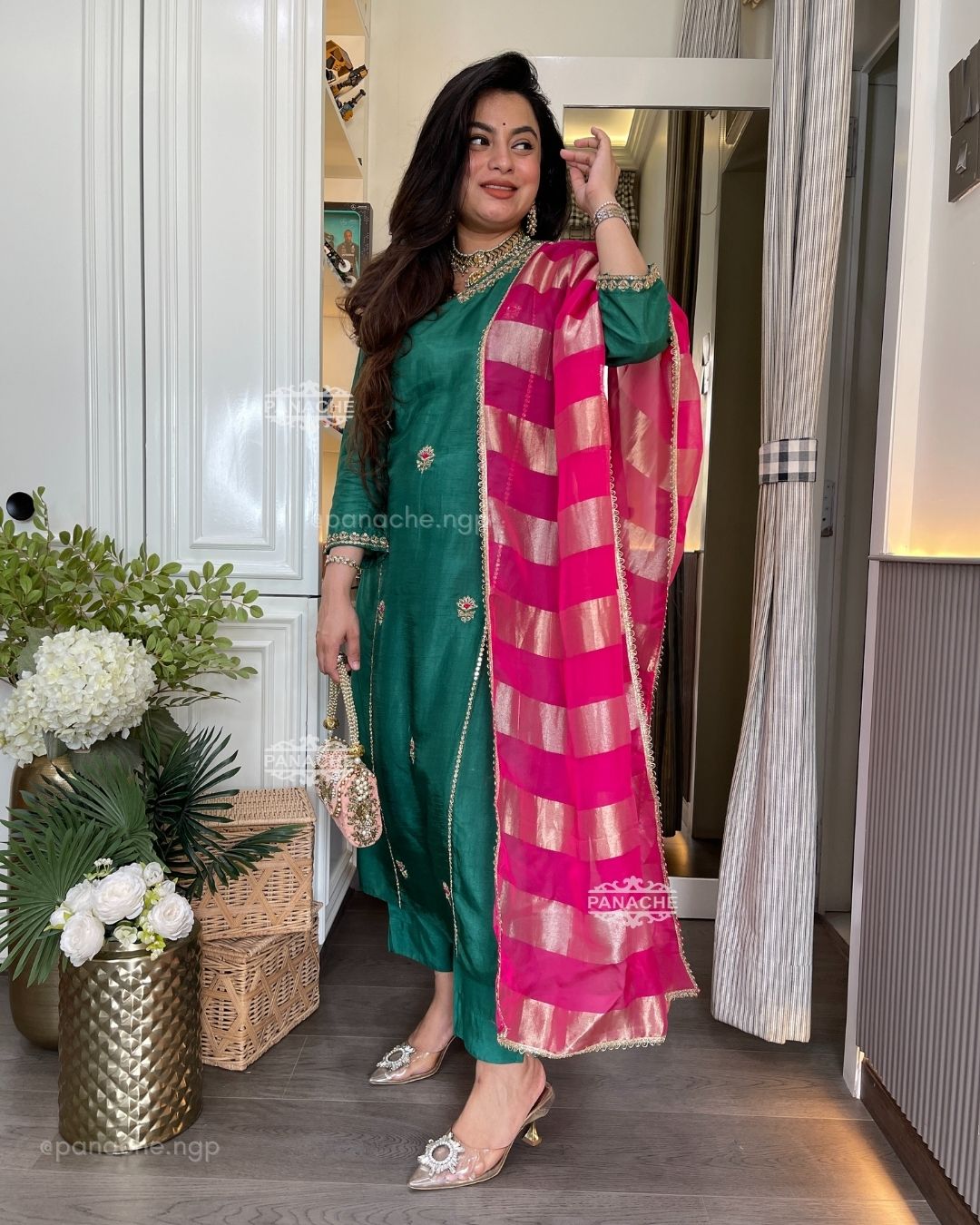 Panha green suit set