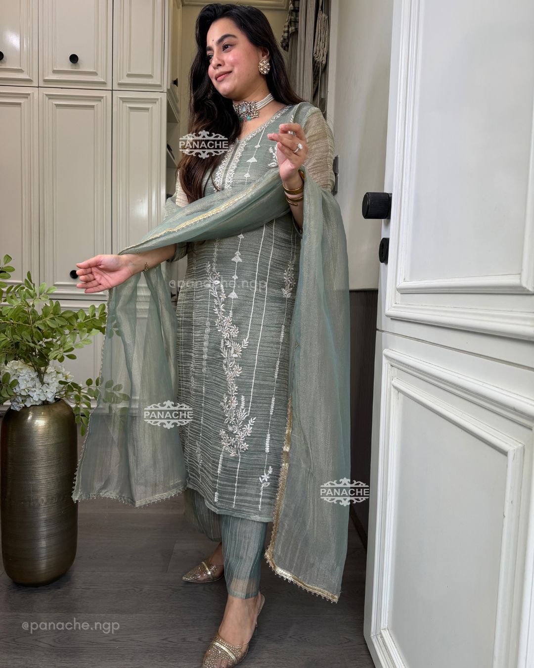 Ruhaan tissue partywear set