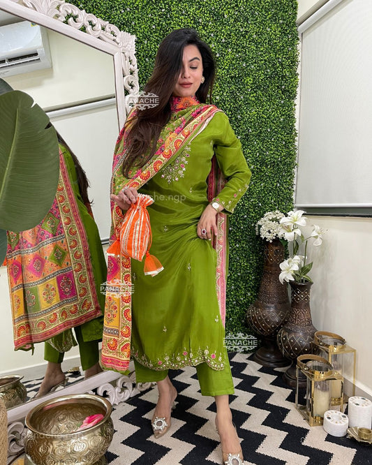 Parroty pure was set