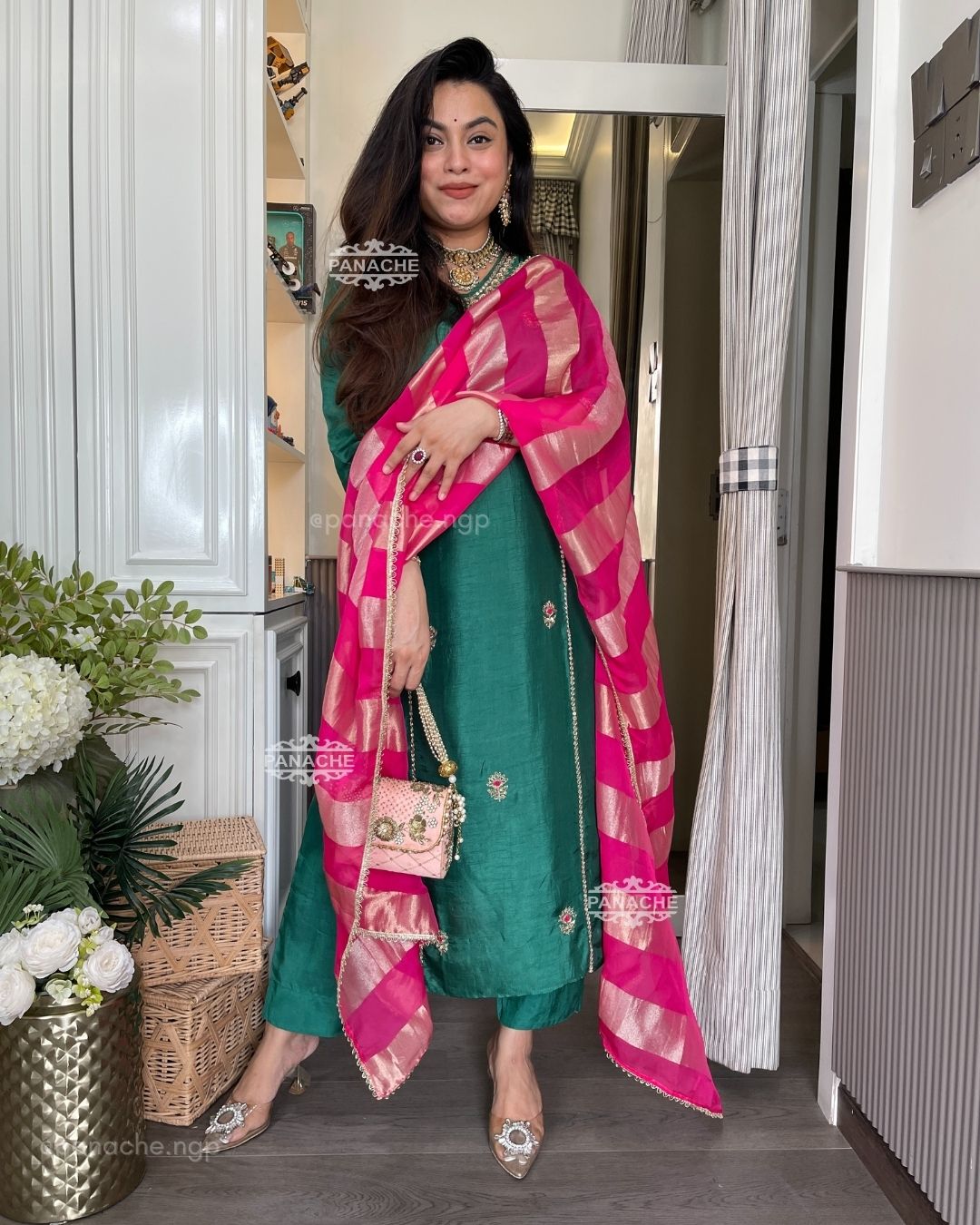 Panha green suit set