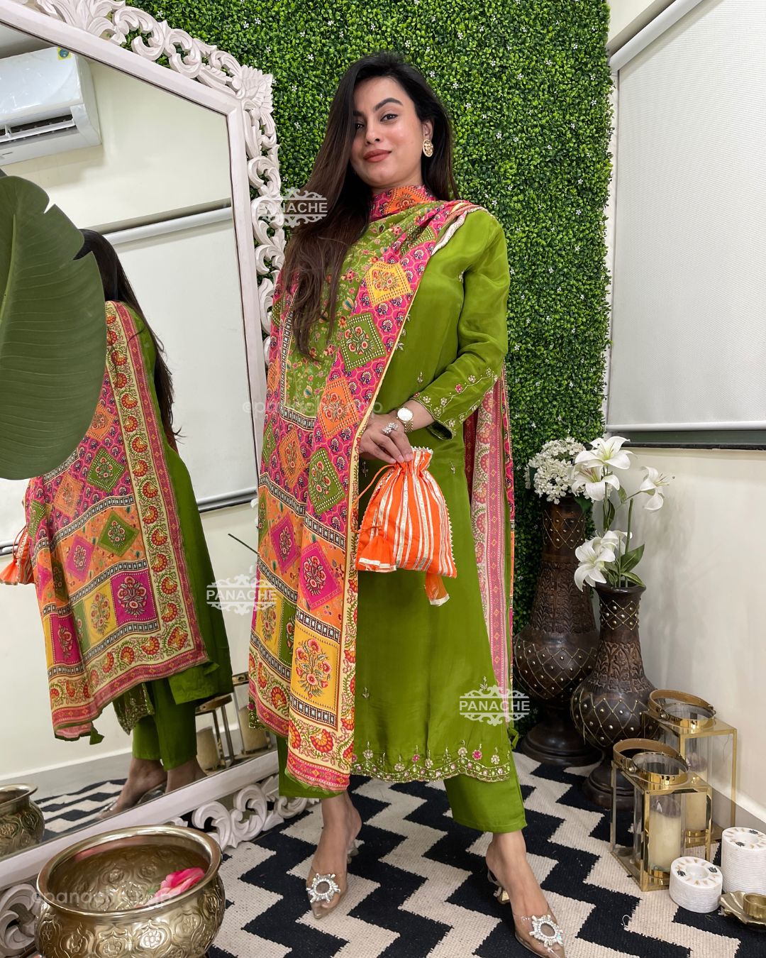 Parroty pure was set