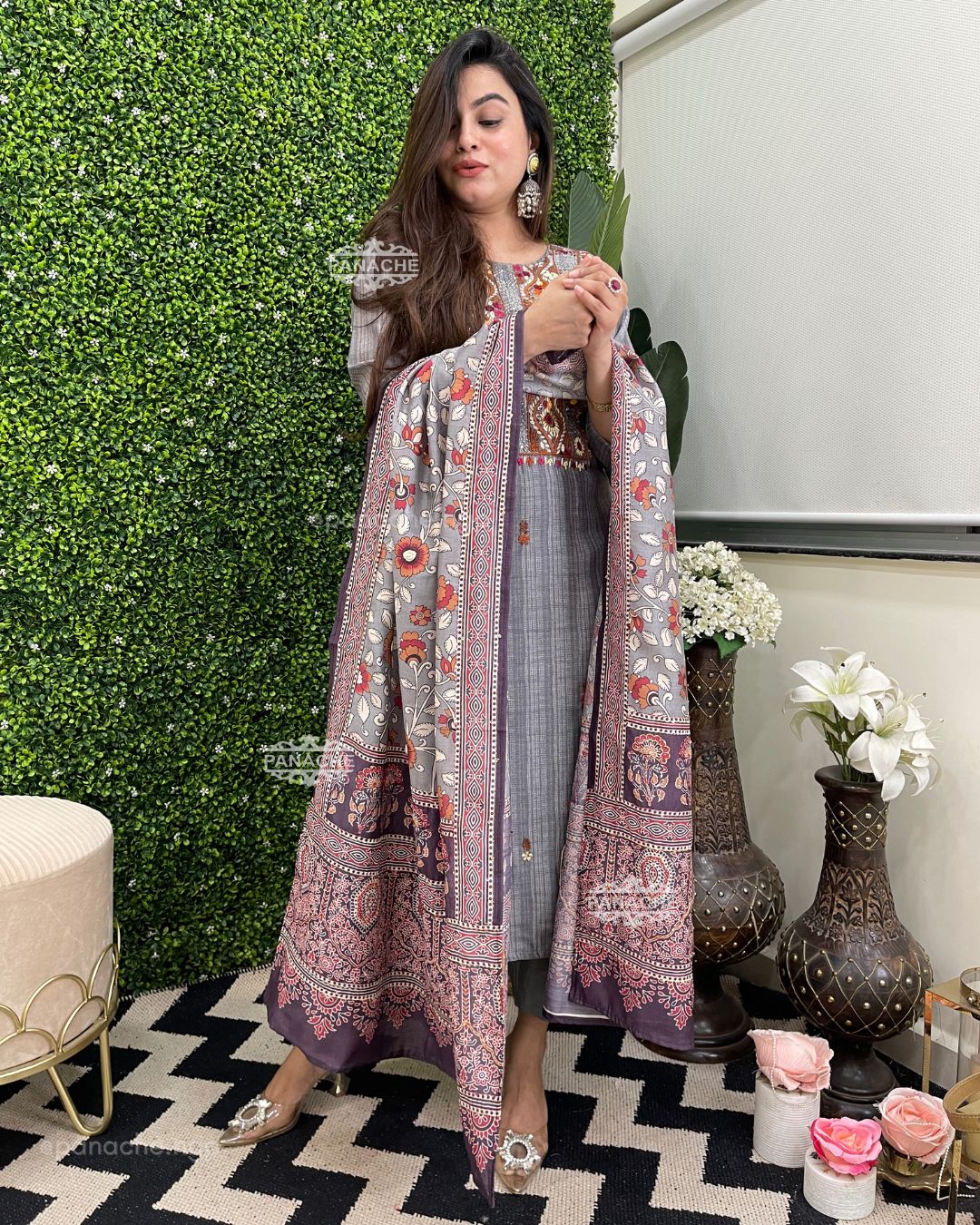 French knot embroidered suits