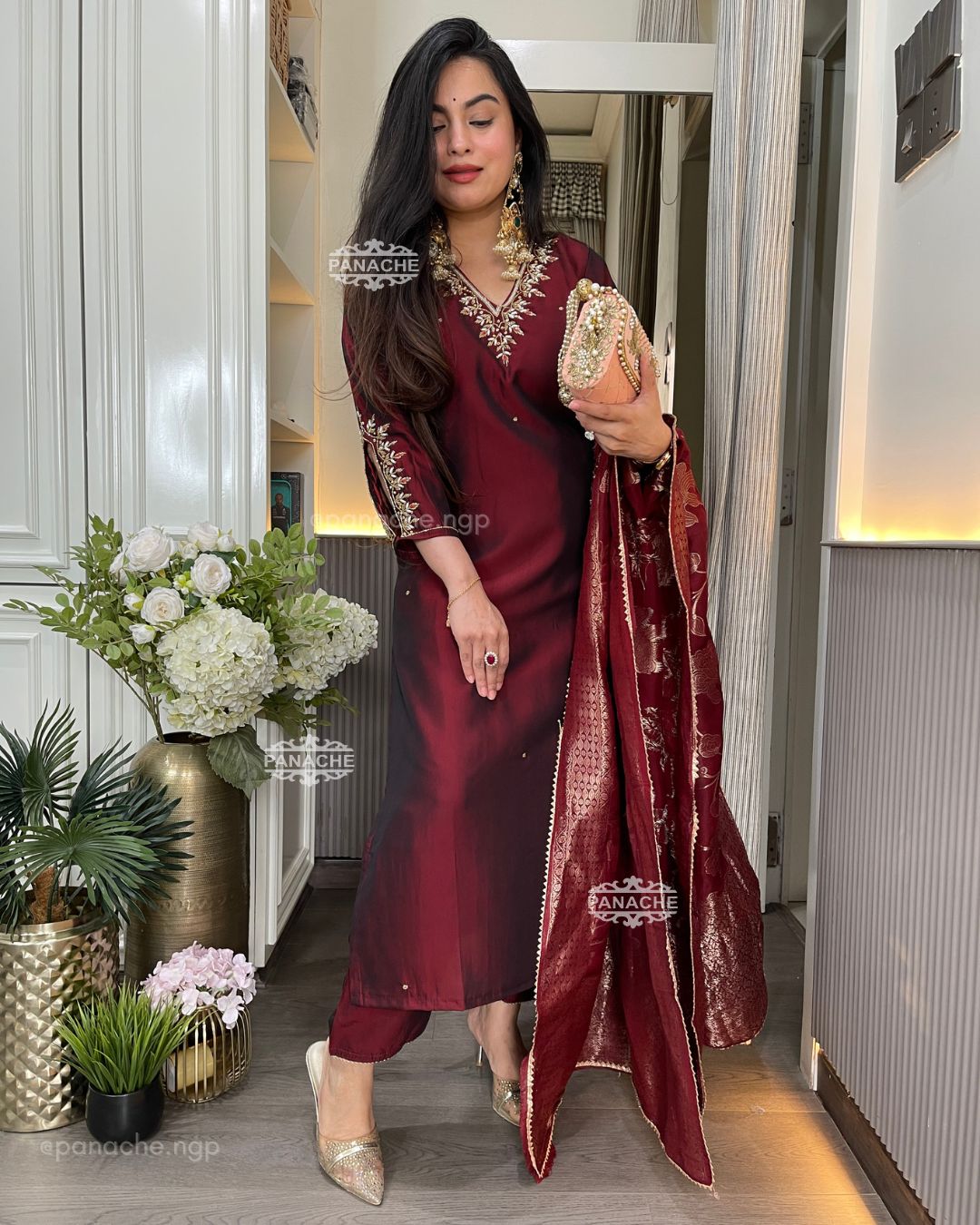 Deep maroon Banarasi set